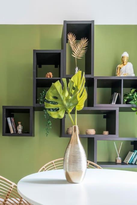 Апартаменты New Jungle & Charming Flat - Zona De Angeli Милан Экстерьер фото